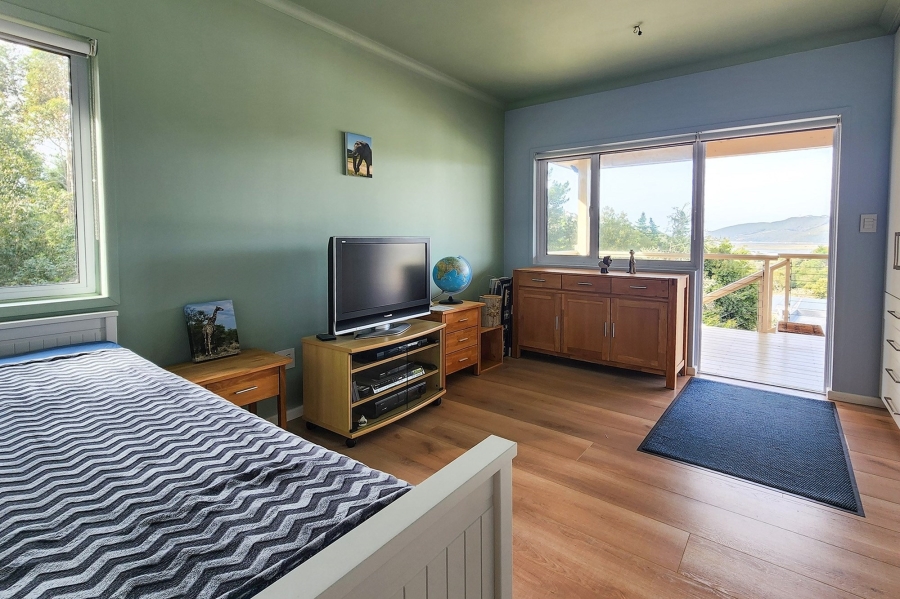 5 Bedroom Property for Sale in Welbedacht Western Cape